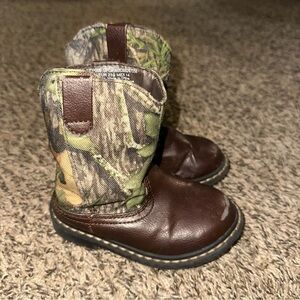 Camouflage and Brown Boots scuffed see pics